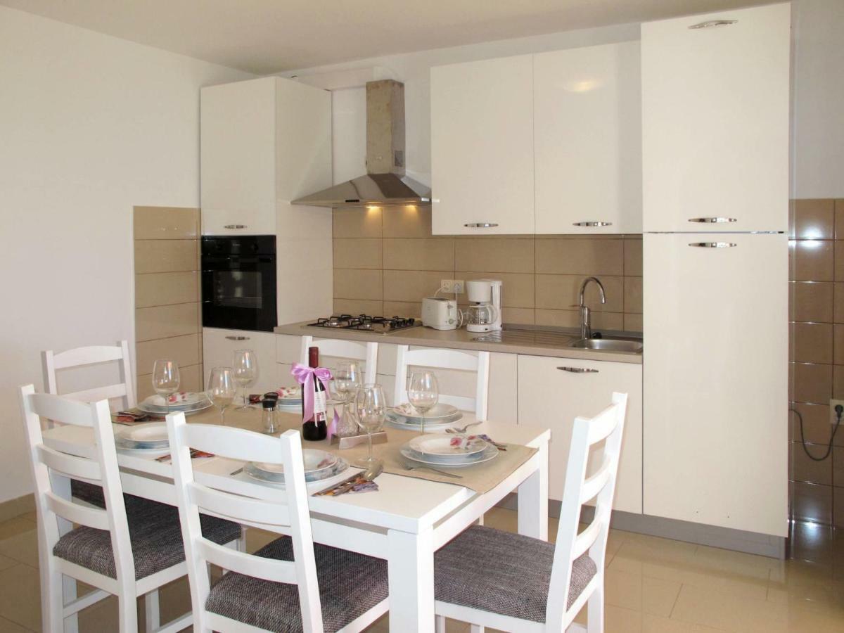 Apartment Luka - Nov103 By Interhome Novi Vinodolski Exteriör bild